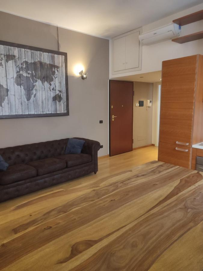 Brera Apartment Милано Екстериор снимка