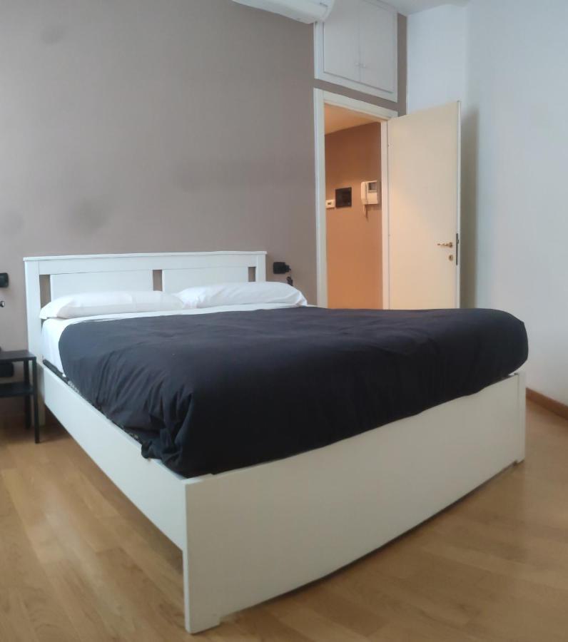 Brera Apartment Милано Екстериор снимка